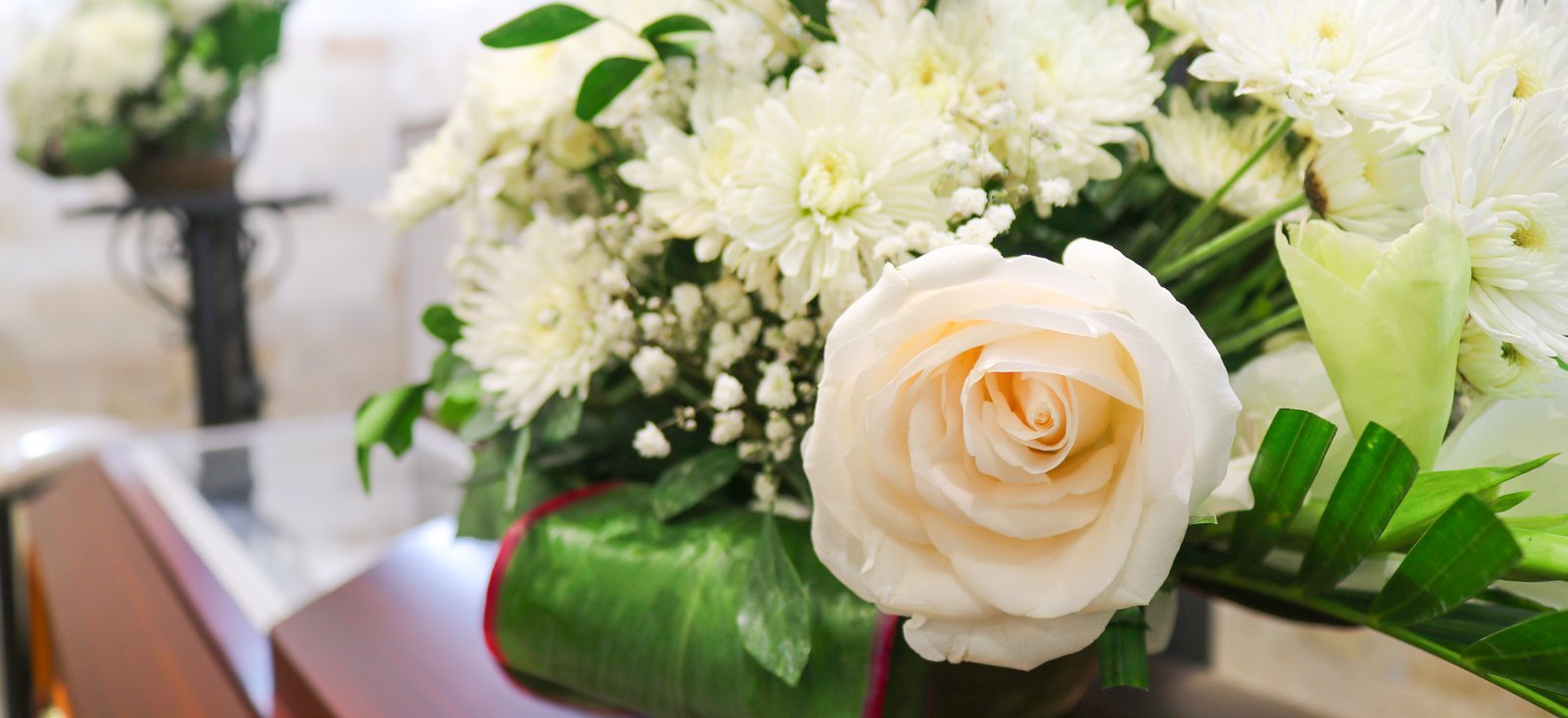 Arreglos florales conmemorativos